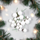 Декоративна гілка "Ягоди" біла глянцева, набір 20 шт — фото 1