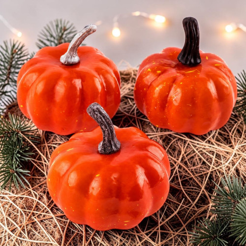 Декоративний гарбузик оранжевий, 6 см, в упаковці - 20шт.